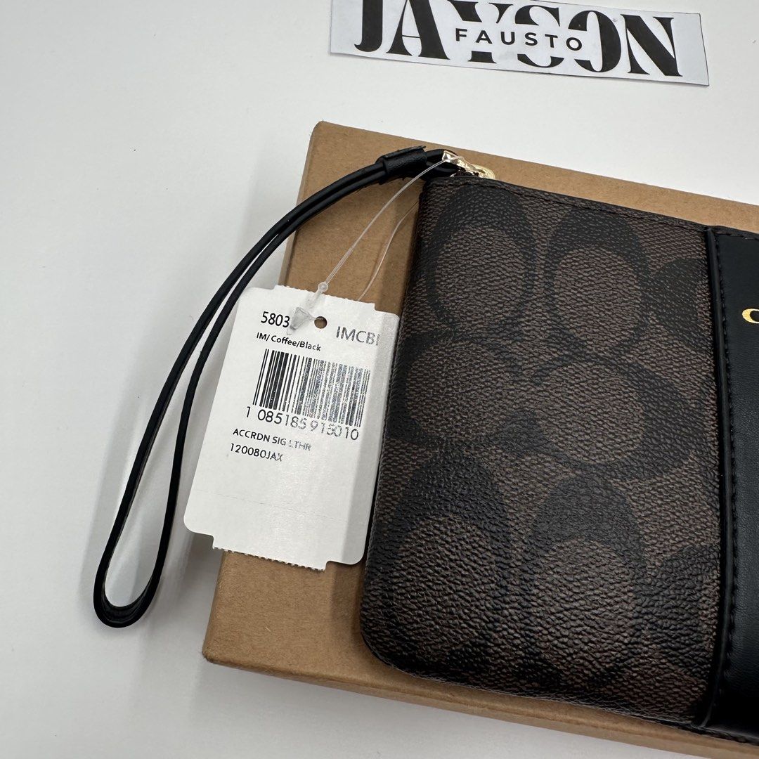 COACH POUCH WALLET (AUTHENTIC) (Category: Purses & Pouches) located in Talavera. Submitted by puppyinsane (Listing ID 1463729906, Image 3). Description: AUTHENTIC BRAND NEW COACH POUCH WALLET MONEY BACK GUARANTEED IF PROVEN FAKE .