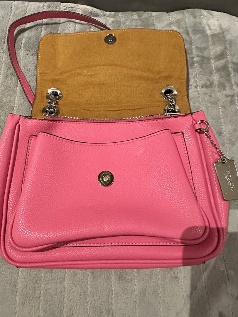 Coach Shoulder Bag (Category: Shoulder Bags) located in Paranaque City. Submitted by missmargerrieal (Listing ID 1463654779, Image 3). Description: Original Coach Klare Crossbody Shoulder Bag💯 Color Pink With hangtag, no other inclusions just my provided dust bag. Like new, once ko lng nagamit, wala pong flaws parang bago pa talaga. Rfs: Ndi n nagagamit.. Money Back guaranteed original✔️.