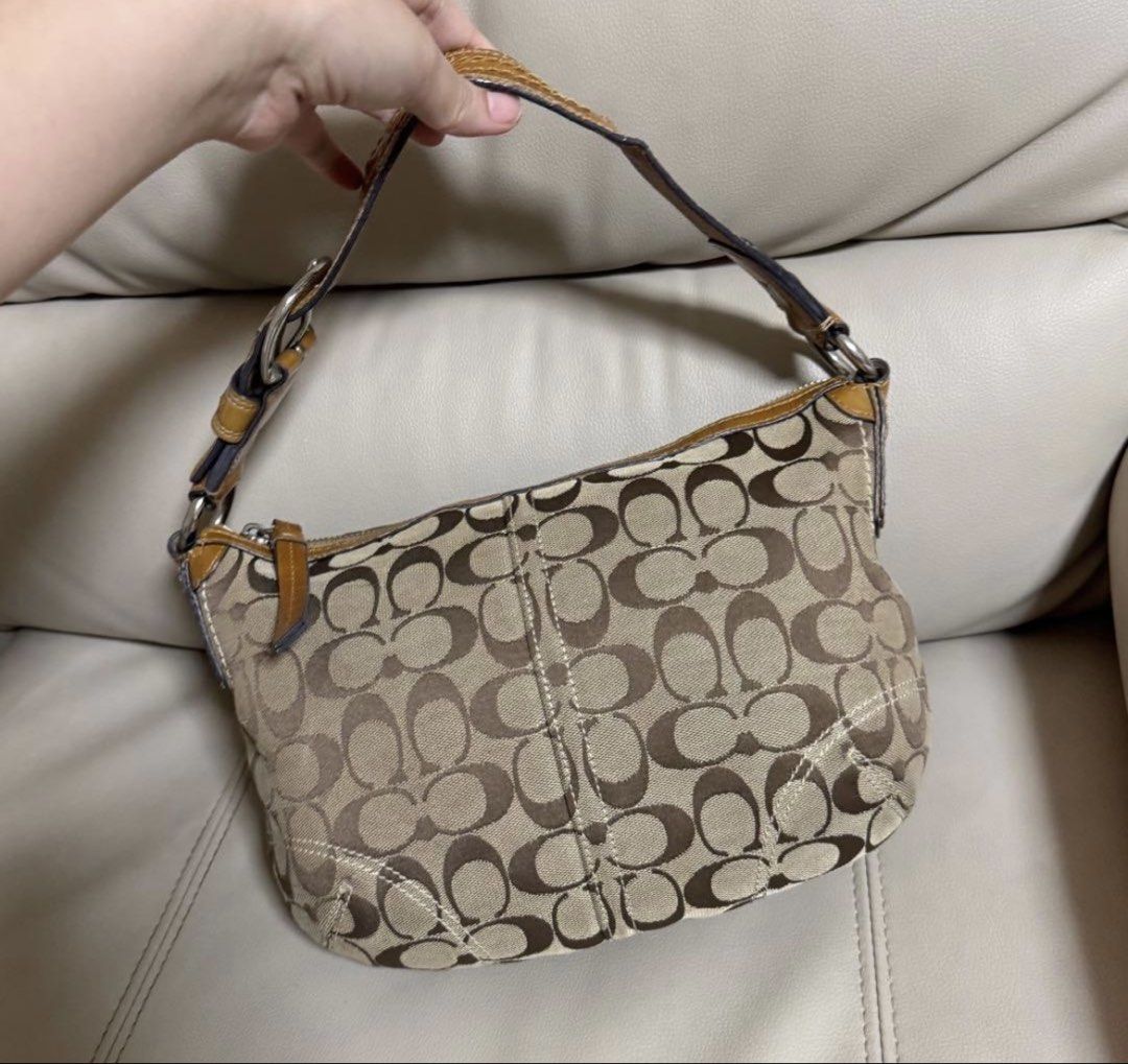 Coach Soho From Japan Layaway (Category: Shoulder Bags) located in Manila. Submitted by swift_tiny_treasure (Listing ID 1463649877, Image 2). Description: .