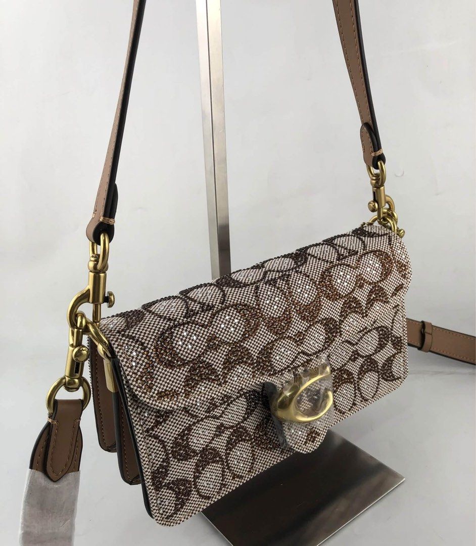 Coach Tabby Crystal 20 (Category: Shoulder Bags) located in Binan City. Submitted by pinkykeenshop (Listing ID 1463685732, Image 2). Description: .