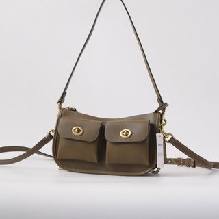 (Category: ) located in . Submitted by amazebags (Listing ID 1463734056, Image 1). Description: .