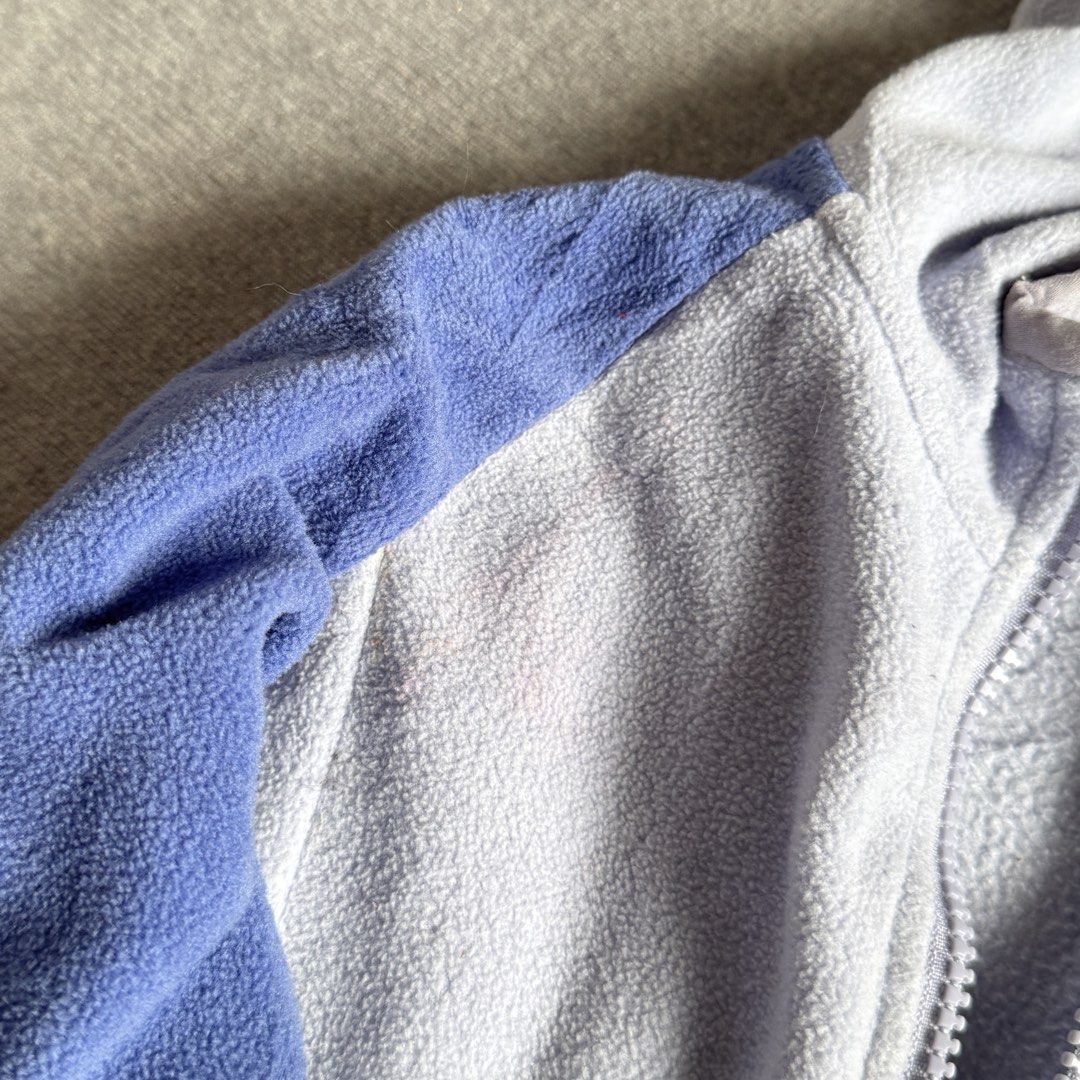 columbia kids fleece jacket (Category: Babies & Kids Fashion) located in Baguio. Submitted by mapa_laku (Listing ID 1463680872, Image 2). Description: .