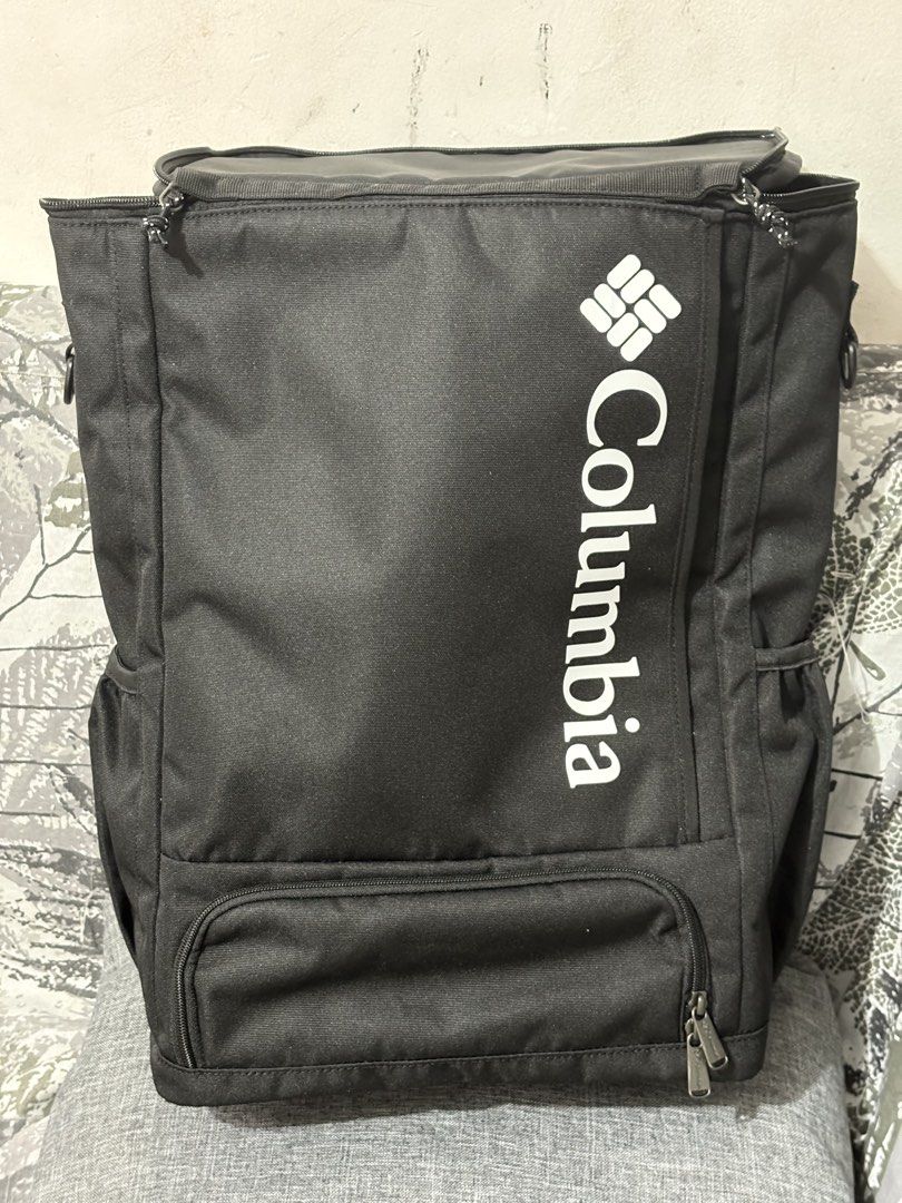 Columbia O/S Lb Flawless 30l Backpack (Category: Backpacks) located in Manila. Submitted by shoepatos4u (Listing ID 1463575330, Image 1). Description: Omni-Shield™ repels moisture and resists stains by preventing liquids from absorbing into fast-drying yarns, so you stay clean and dry in damp, messy conditions Versatile internal gear organization Padded laptop sleeve can accommodate most computers up to 13 inches External and internal security po