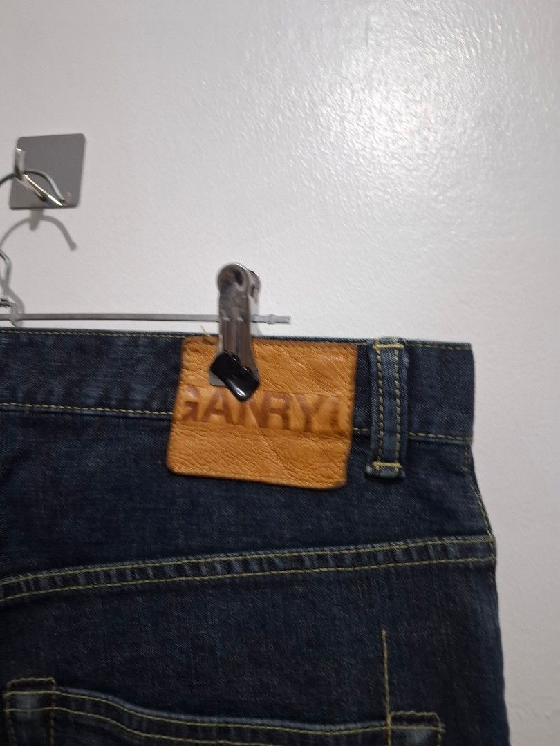 Comme des garcons ganryu size med (Category: Jeans) located in Tarlac. Submitted by christopher.24 (Listing ID 1463638478, Image 3). Description: good condition.