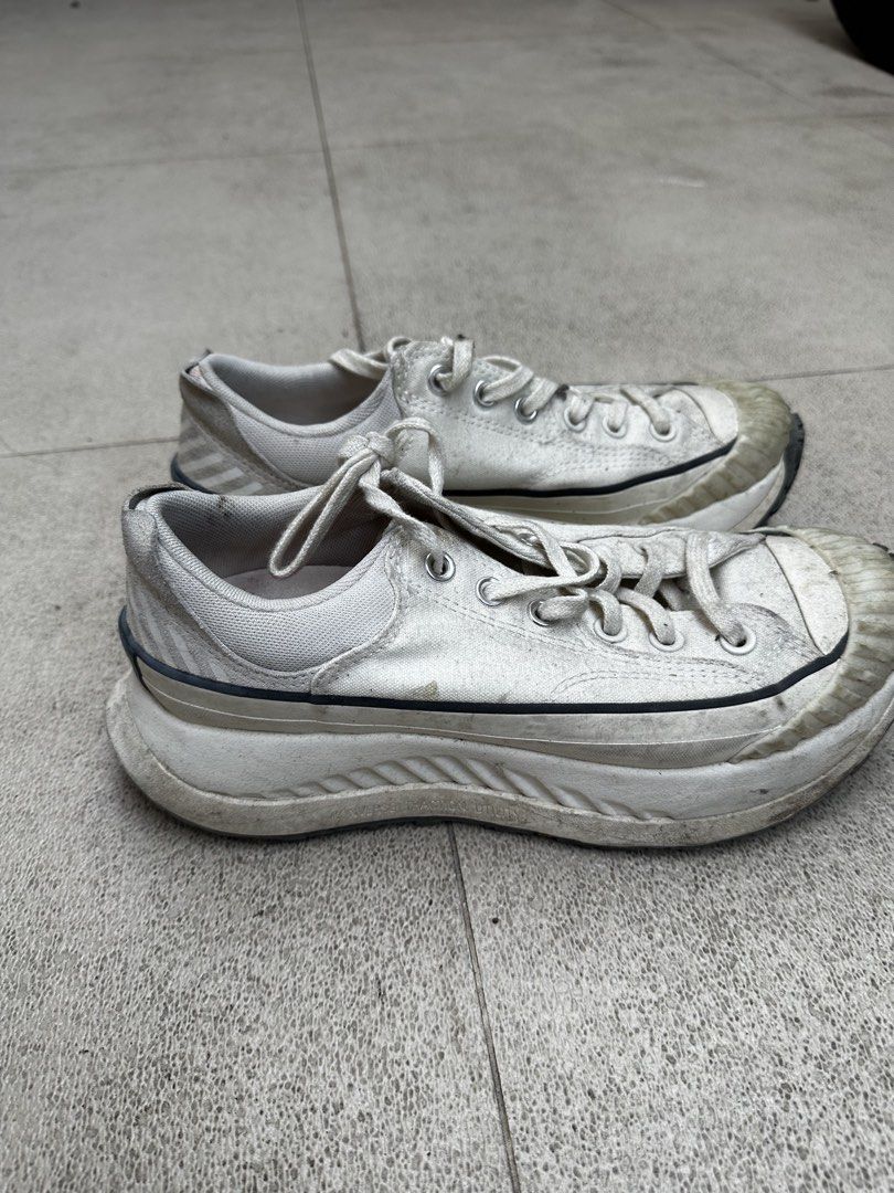 Converse Chuck Taylor All Star Shoes (Category: Sneakers) located in Quezon City. Submitted by jareddeuna (Listing ID 1463562190, Image 2). Description: - Classic White Converse Chuck Taylor All Star - Low top style with laces - Size: 7.5 US Men's - Plenty of wear left, great for everyday use!.