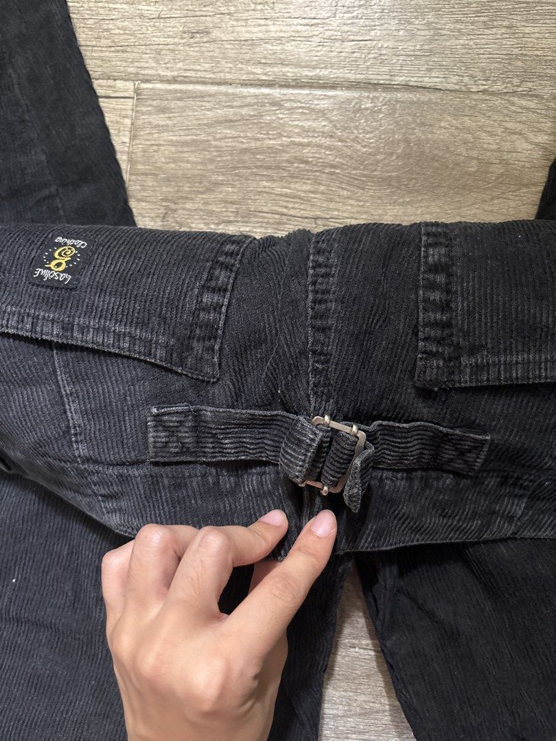 Courdoroy black pants (Category: Jeans) located in Quezon City. Submitted by clothesloverph (Listing ID 1463598946, Image 2). Description: .