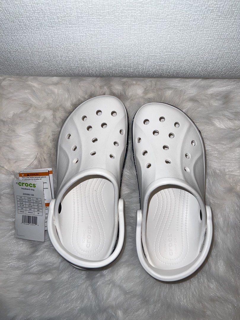 CROCS BAYABAND CLOGS (Category: Slippers and slides) located in Cavite. Submitted by kriselg (Listing ID 1463640851, Image 3). Description: FOR SALE: CROCS BAYABAND CLOGS 🤍 🤍 Color: White 📏 Size: M5/W7 – 23 cm ✅ Brand new / never worn ✅ Lightweight & comfortable ✅ Perfect for everyday wear 📍 RFS: Masikip sakin 📩 PM me if interested! PM 🐠(isda)🔑(key) 😆 *Authenticity not verified. 99% guaranteed high quality crocs clogs..
