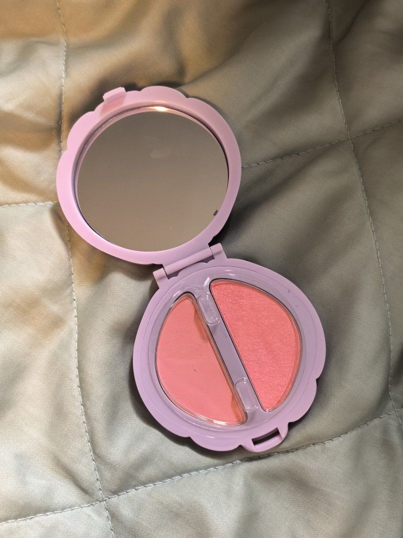 Dasique Polly Pocket Berry Blush (Category: Makeup) located in Manila. Submitted by wonderandtravel (Listing ID 1463686979, Image 2). Description: bought @ 1k+ swatched only, brush included 😊.