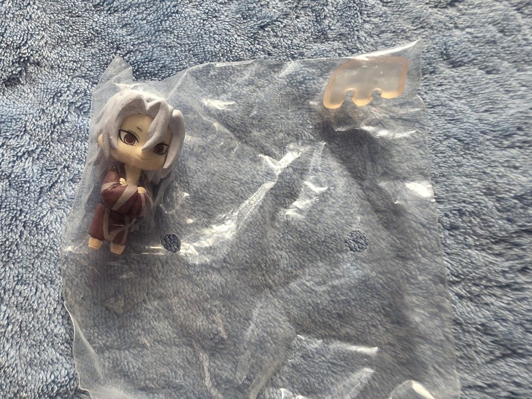 Demon Slayer Tengen Uzui Mini Figure (Category: Other Merchandise) located in Manila. Submitted by animestuffsshop (Listing ID 1463644773, Image 1). Description: Demon Slayer Tengen Uzui Mini Figure - Official - WYSIWYG MOD: JNT, LBC COP, Lalamove MOP: GCASH.
