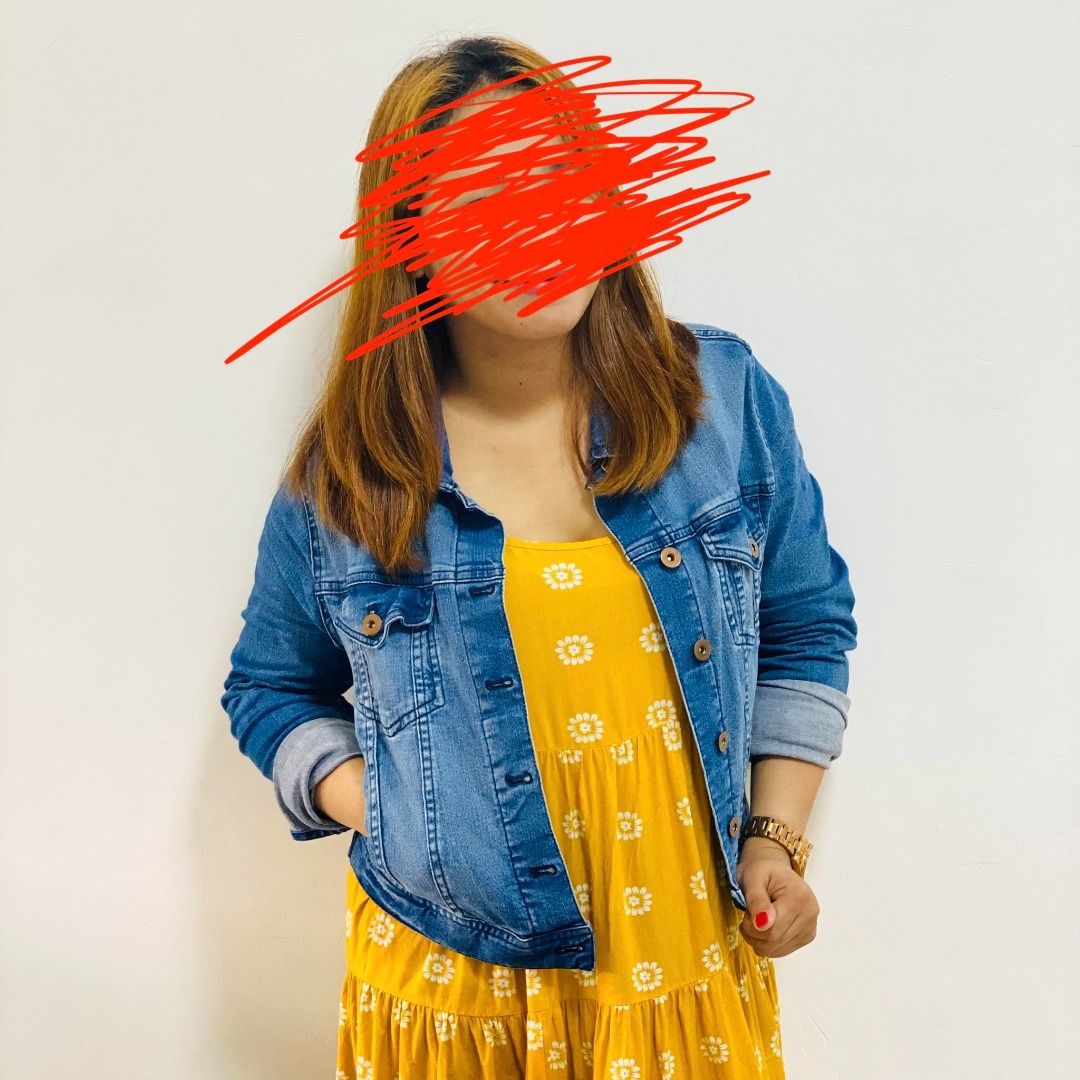 Denim Jacket Forever 21 (Category: Coats, Jackets and Outerwear) located in Los Banos. Submitted by itsmecathey (Listing ID 1463707966, Image 3). Description: Good as new, can fit to Medium. See last photo for when worn.