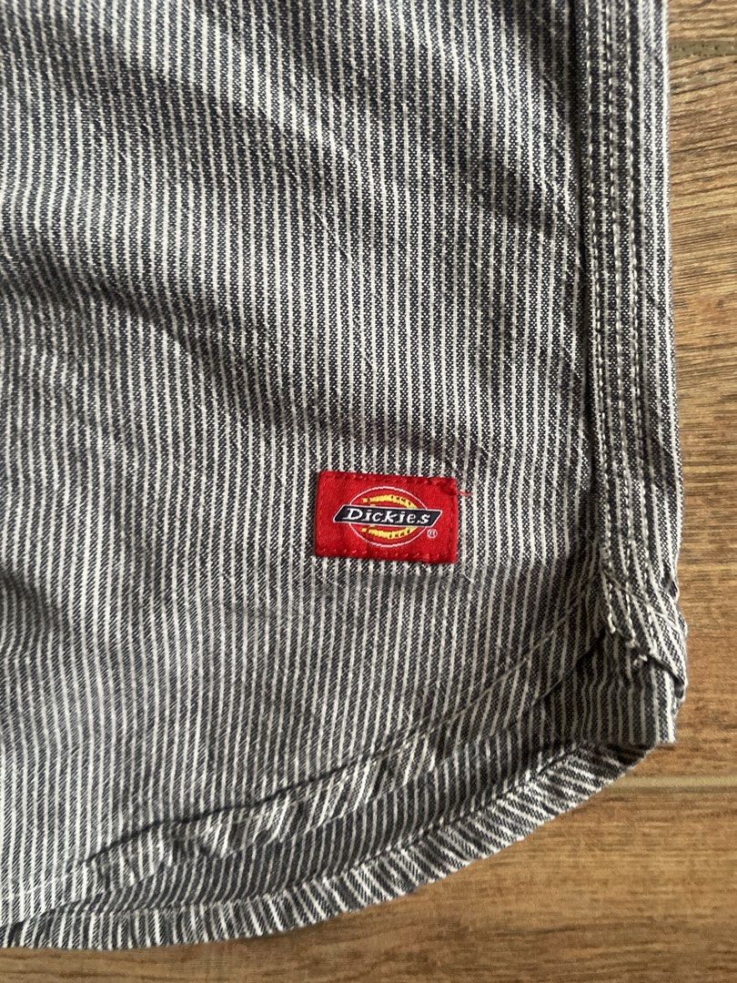 DICKIES STRIPED LONGSLEEVE POLO (Category: Formal Shirts) located in Iloilo. Submitted by cuzta.thrift (Listing ID 1463626234, Image 3). Description: DICKIES STRIPED LONGSLEEVE POLO DIMES: 18x25.5 CONDITION:10/10 COLOR:10/10 ISSUE:NONE.