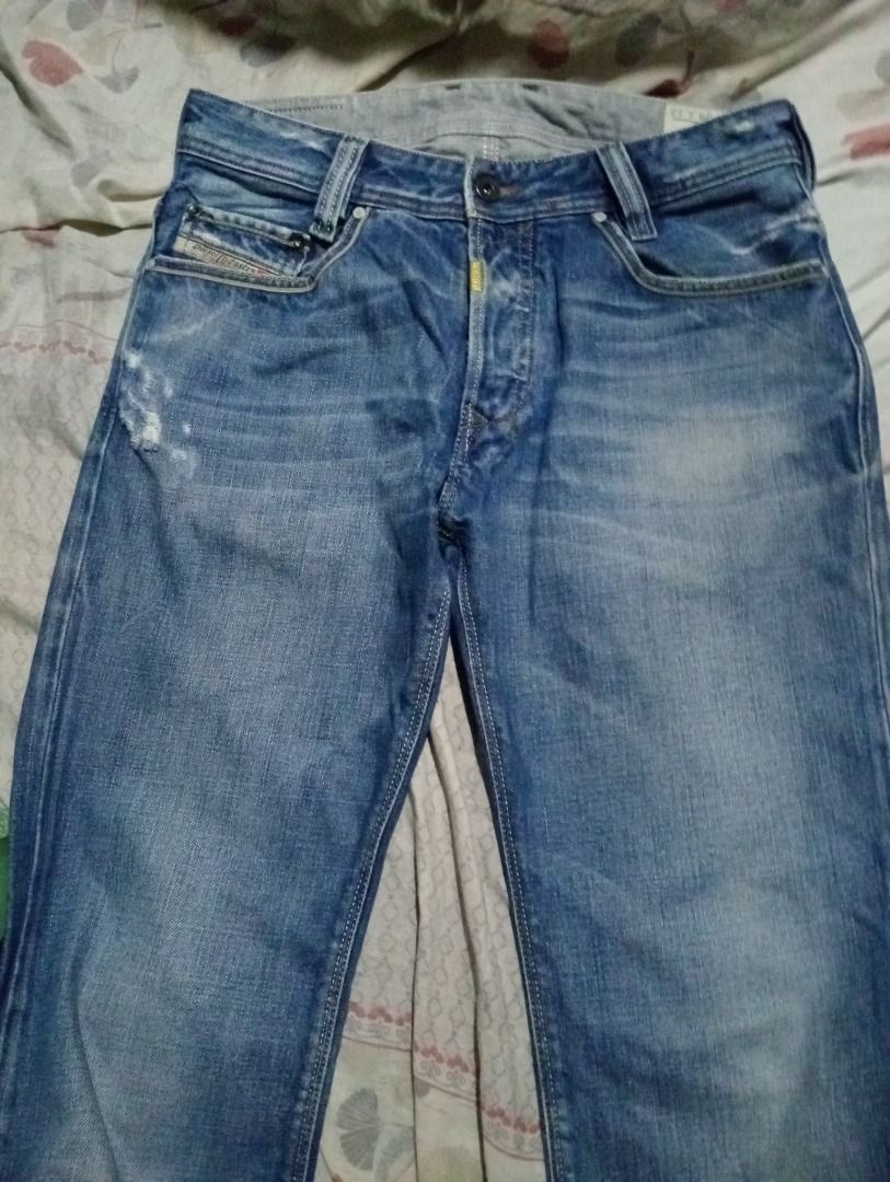 Diesel Koffha buttons jeans size29 (Category: Luxury Apparel) located in Caloocan City. Submitted by balong1010 (Listing ID 1463697654, Image 1). Description: Diesel Koffha jeans size 29. Like new. .