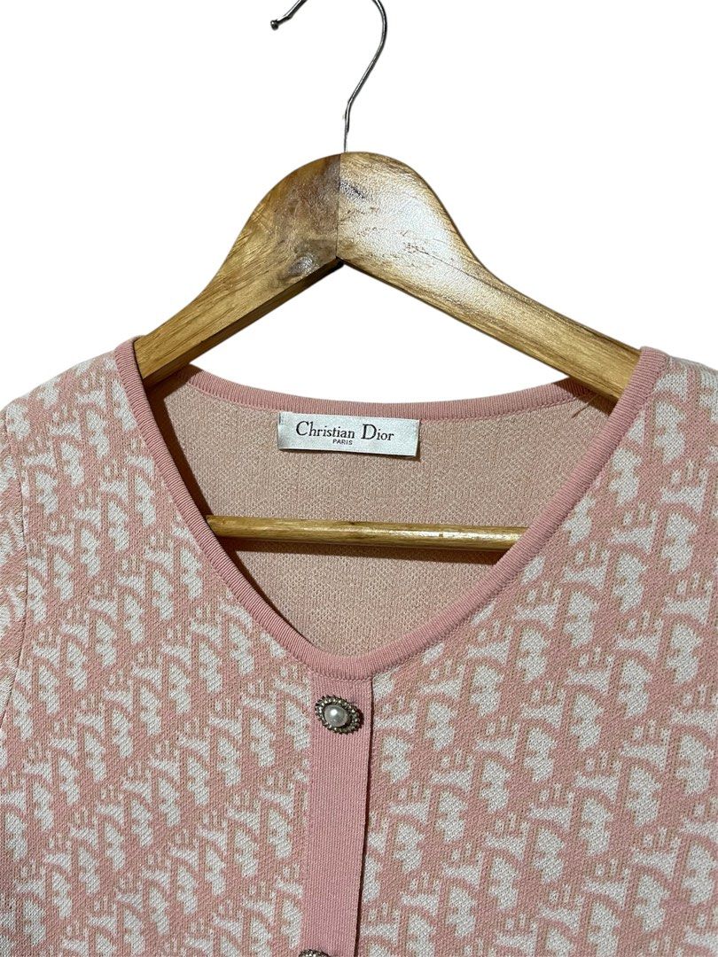 DIOR (Category: Others Tops) located in Manila. Submitted by more_rome (Listing ID 1463646776, Image 2). Description: .