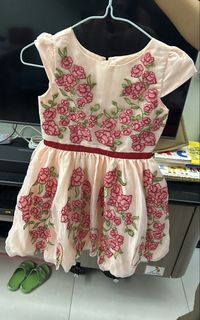 （分類：）位於 。 由 dumsonk 提交（商品編號 1463707447，圖片 1）。簡介： 。