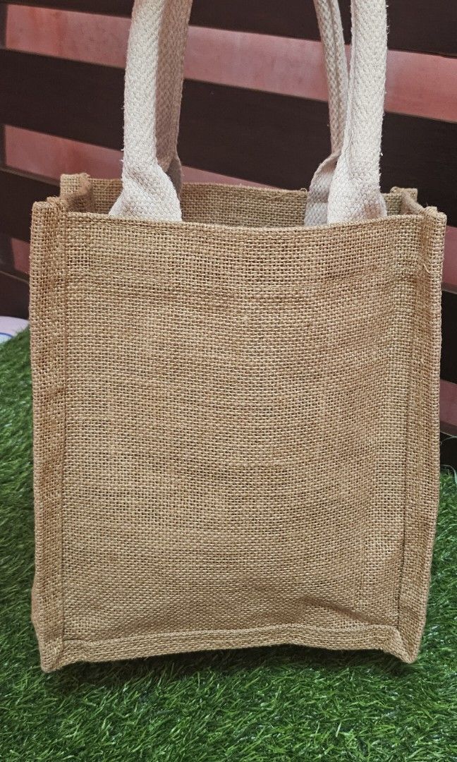 Disney Stitch handbag (Category: Beach Bags) located in Umingan. Submitted by liezelsona48963 (Listing ID 1463607748, Image 2). Description: 9x9 inches stitch handbag Brand Disney mop gcash.