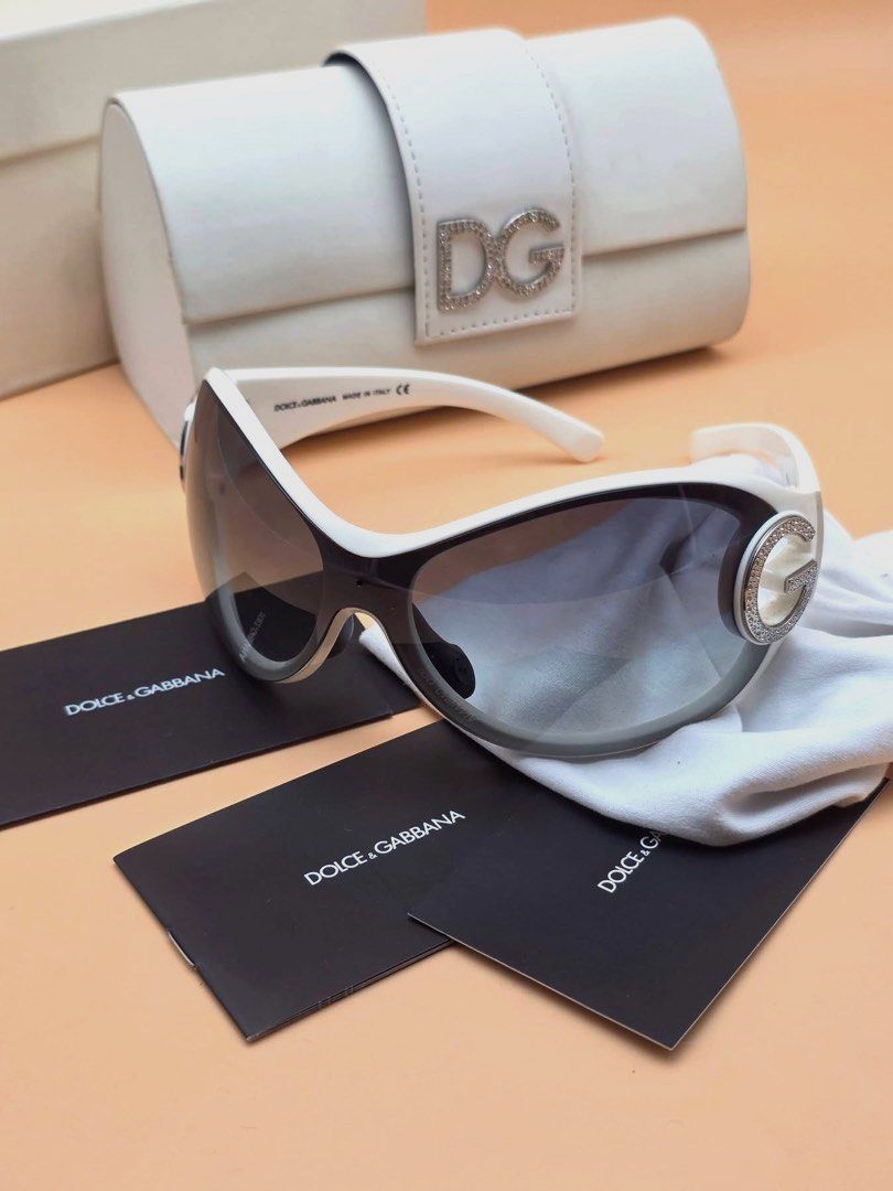 Dolce & Gabbana Oversized Sunglasses 😎✨ (Category: Luxury Accessories) located in Mandaluyong City. Submitted by luxprelovedbagsparadise (Listing ID 1463597485, Image 3). Description: ✨ LUXURY SHADES, MAJOR STATEMENT! ✨🖤 Introducing these gorgeous Dolce & Gabbana Oversized Sunglasses 😎✨ Featuring gradient lenses + stunning rhinestone-embellished DG detailing — the perfect glam touch for any outfit! 💎 💯 Authentic Dolce & Gabbana ✨ LIKE NEW CO