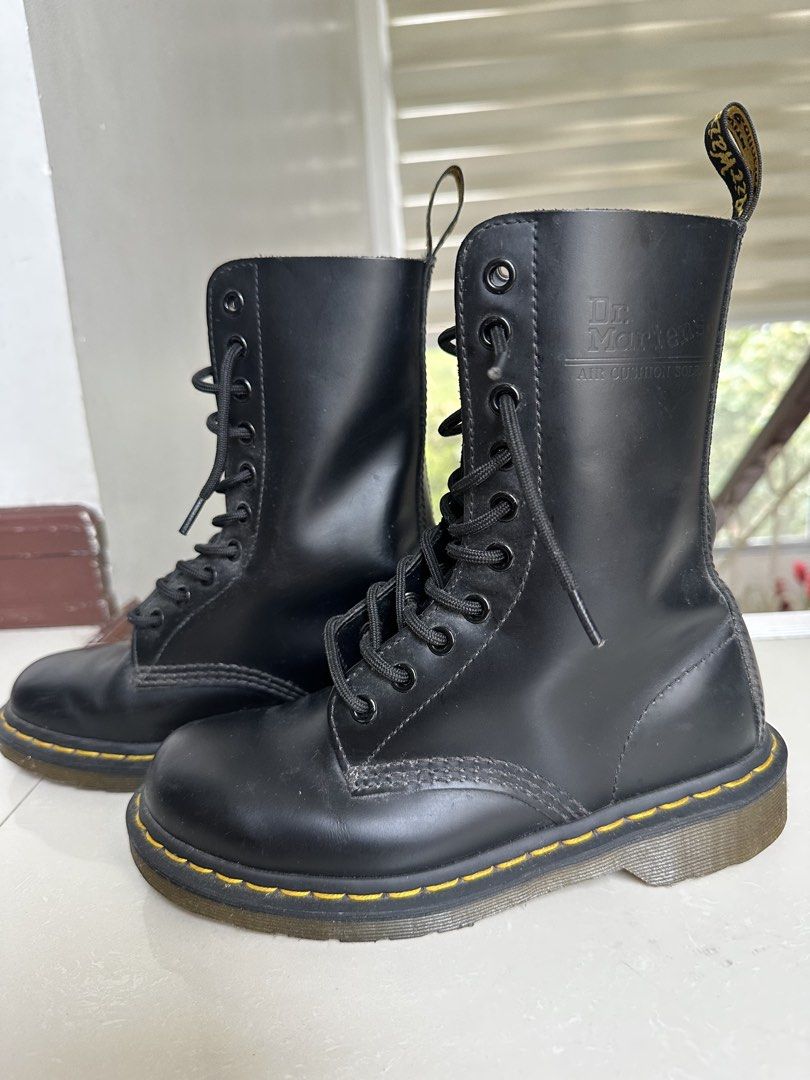 Dr. Martens 1490 10 Eye Black Leather Boots (Category: Boots) located in Consolacion. Submitted by amaezingdeals (Listing ID 1463614573, Image 2). Description: - Classic Dr. Martens 10 eyelet boots - Black leather - Air cushion sole - Size: UK 3, EU 36, US 5 - Great for everyday wear -can be worn on winter -used only during our japan trip .