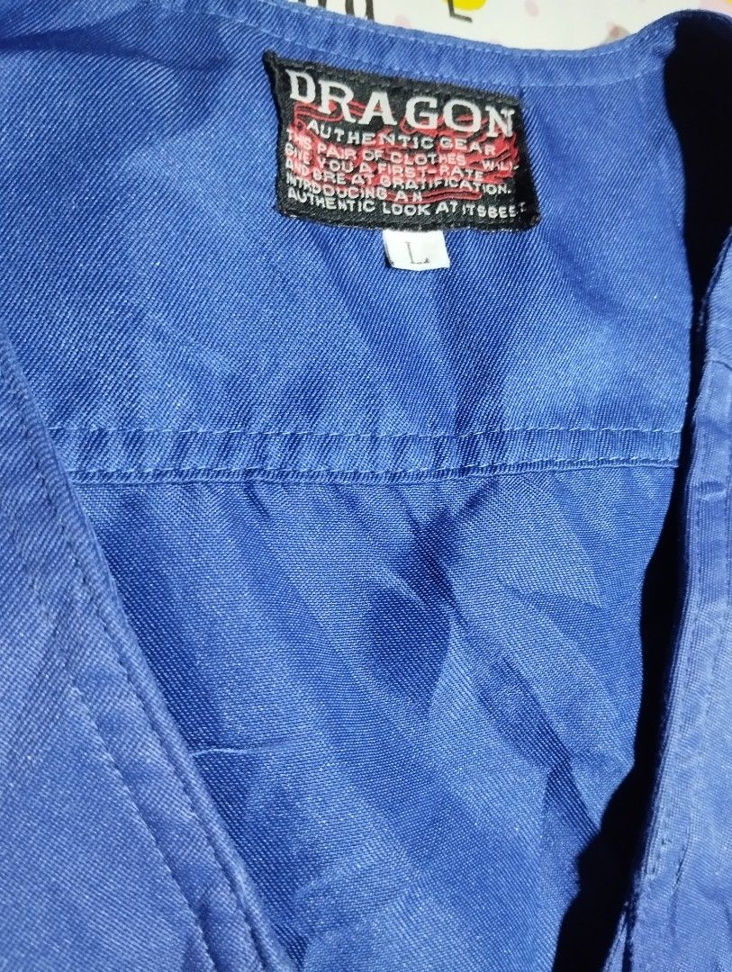 Dragon Vest (Category: Vests) located in Makati City. Submitted by christhrift10 (Listing ID 1463606259, Image 2). Description: Dragon Vest Large on tag 21x23 Good condition P150+sf Loc.Olympia, Makati Pick-up or delivery Gcash ready if J&T.