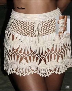 (Category: ) located in . Submitted by ckclothing (Listing ID 1463617888, Image 1). Description: .