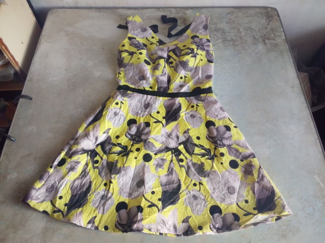 Dress US BNEWTAG (XS) (Category: Dresses) located in Los Banos. Submitted by mania-62906 (Listing ID 1463596716, Image 1). Description: BNewtag. Size 1 chest 32.