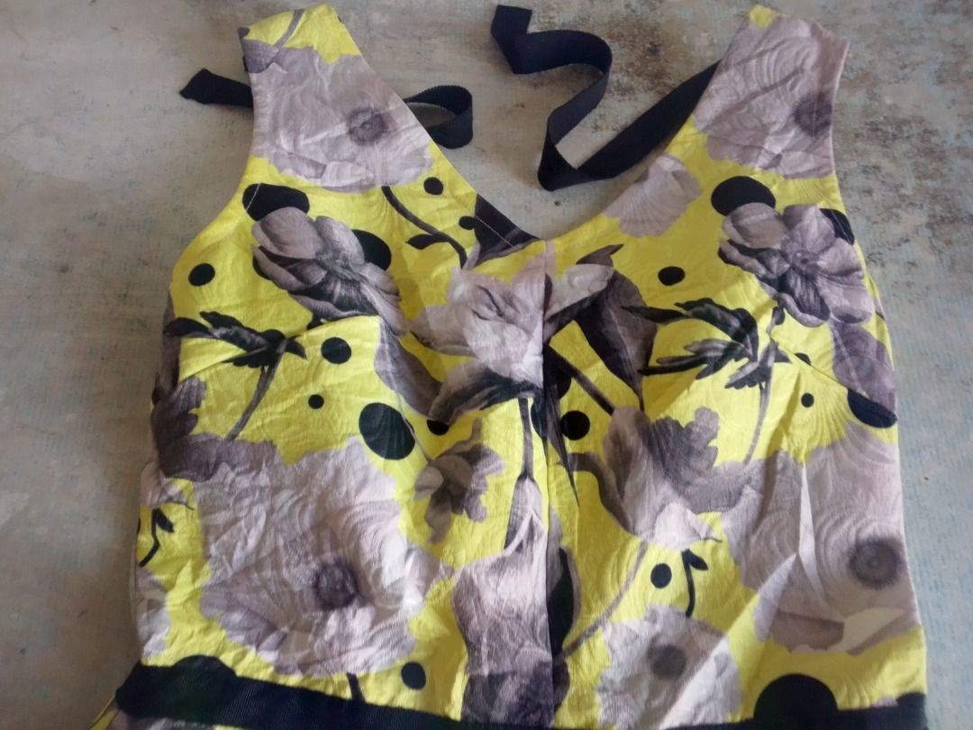 Dress US BNEWTAG (XS) (Category: Dresses) located in Los Banos. Submitted by mania-62906 (Listing ID 1463596716, Image 2). Description: BNewtag. Size 1 chest 32.