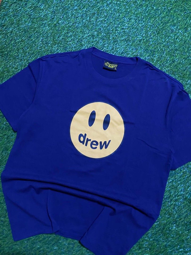 DREW (Category: Tshirts & Polo Shirts ) located in Manila. Submitted by franzenbal30332 (Listing ID 1463698908, Image 3). Description: DREW SIZE L WIDTH - 21.5 LENGTH - 29 COLOR RATE 9.5 EXCELLENT CONDI NO ISSUE NEED WASH.