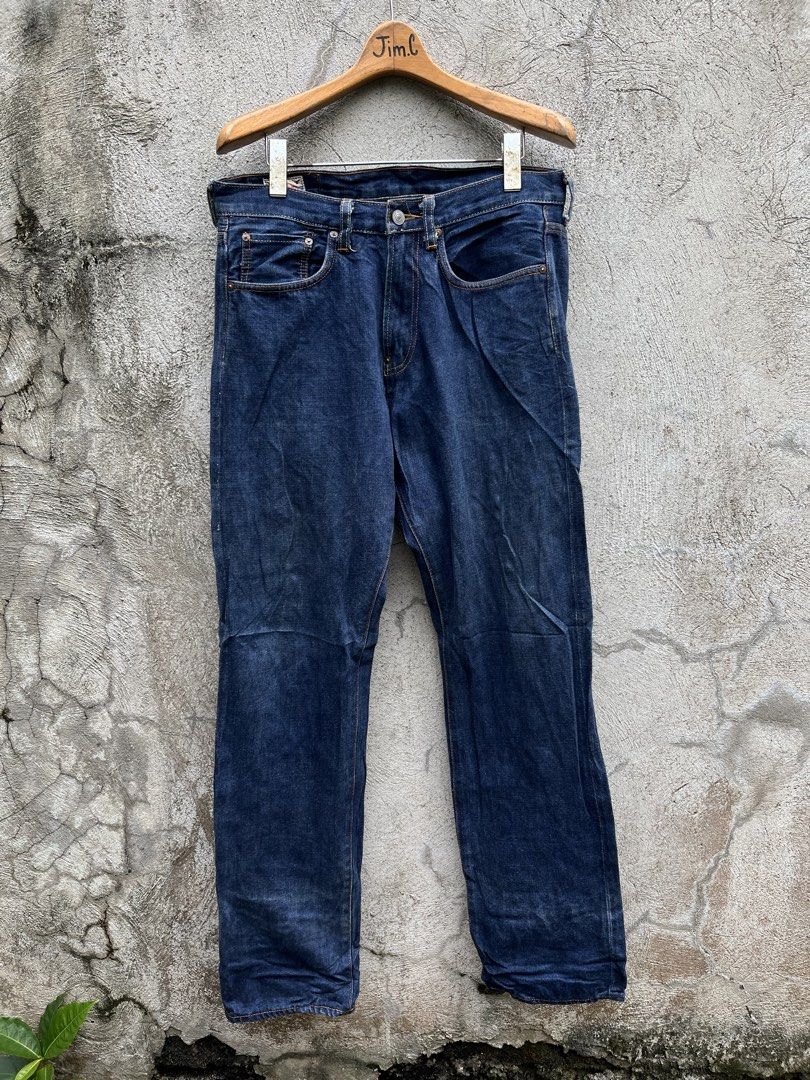 Dry Bones Jeans Dark Wash Denim (Category: Jeans) located in Davao. Submitted by streetsight (Listing ID 1463642338, Image 1). Description: - Dark wash denim jeans from Dry Bones - Classic five-pocket style - Button fly closure - Signature Dry Bones stitching on back pockets - Selvedge detail on cuffs - Great pair of jeans -Size 32 -Length 42 -Leg Opening 8.