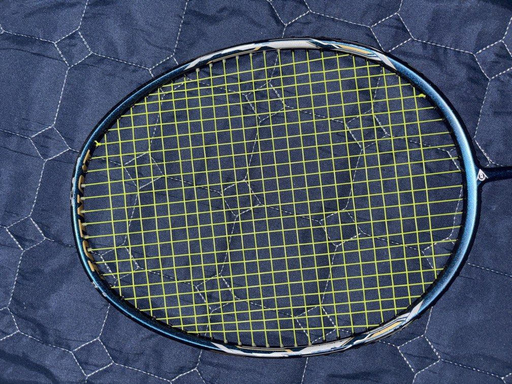 Dunlop BIONIZE 4200 Badminton racket (Category: Racket and Ball Sports) located in Binan City. Submitted by fashion_claims (Listing ID 1463660956, Image 2). Description: one of my tournament racket that is slightly used, still okay and the string is also new, inclusion racket bag, still tough.