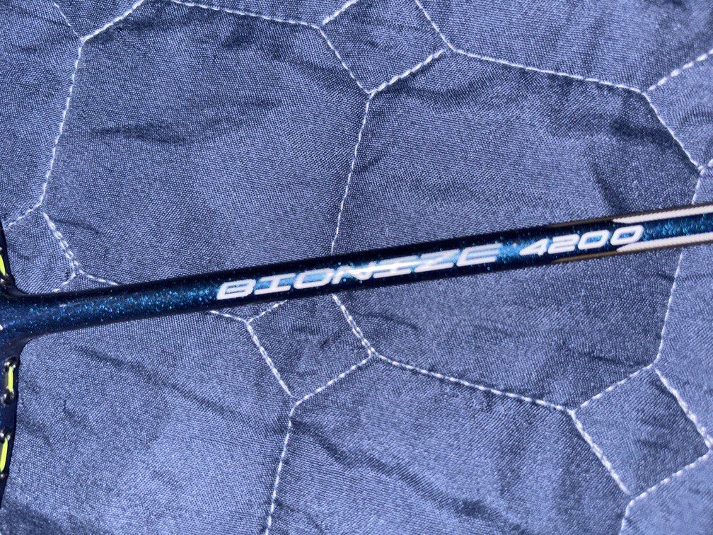 Dunlop BIONIZE 4200 Badminton racket (Category: Racket and Ball Sports) located in Binan City. Submitted by fashion_claims (Listing ID 1463660956, Image 3). Description: one of my tournament racket that is slightly used, still okay and the string is also new, inclusion racket bag, still tough.