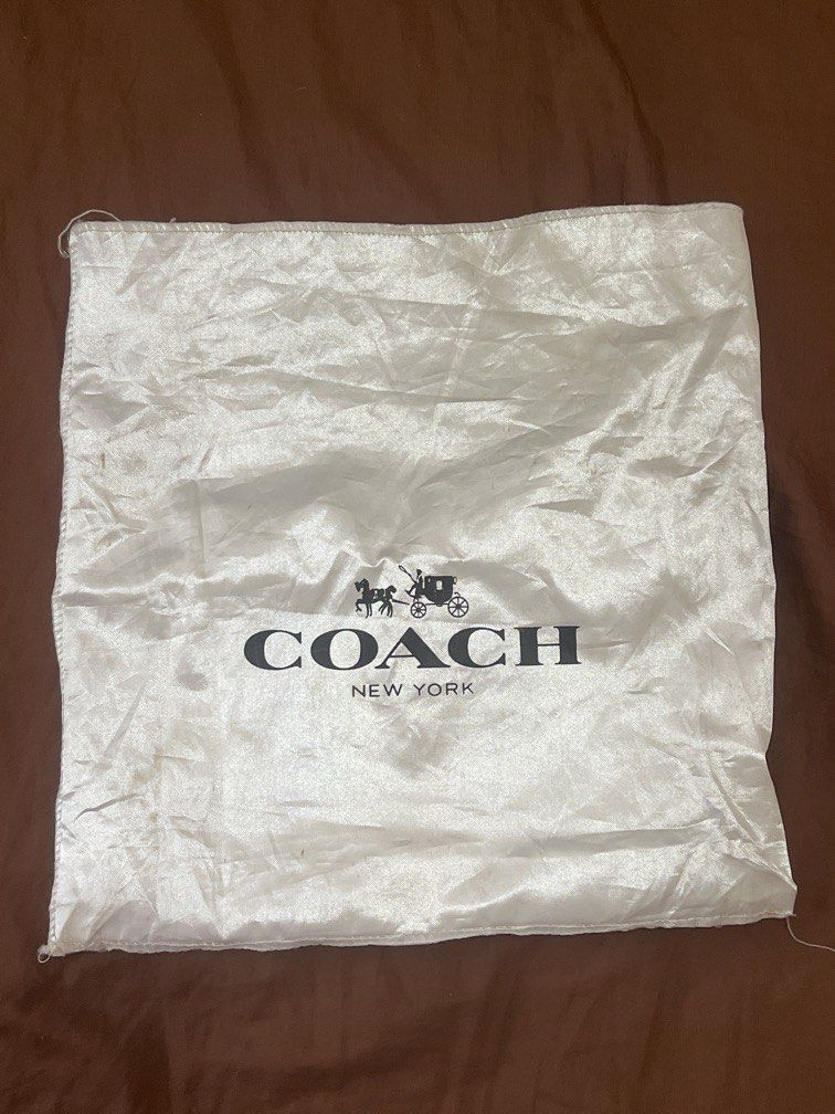 dust bag coach (Category: Luxury Bags & Wallets) located in Manila. Submitted by petitediva (Listing ID 1463577606, Image 1). Description: size 30cm x 29 cm.