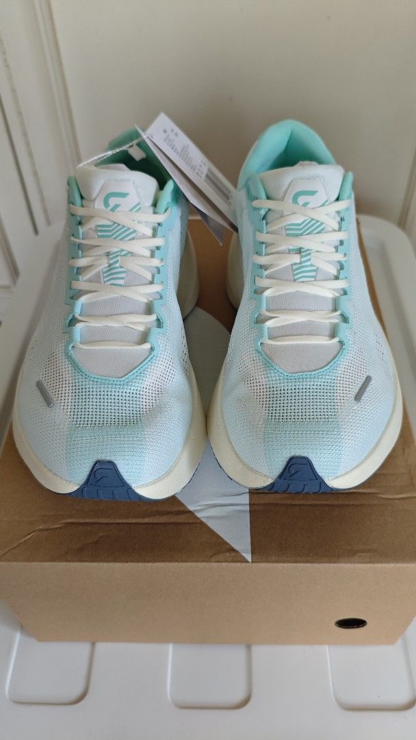Dynafish Xiaonian Teal Blue Cream (BNEW) (Category: Sneakers) located in Muntinlupa City. Submitted by .j.p. (Listing ID 1463640467, Image 2). Description: *PLEASE READ* • Size: 7 US Men's / 25cm / 39 EU • Brand New (fitted only) (hangtag in box) • ~166.2g per shoe incredibly light (last pic) • Cream midsole and laces. Best colorway imho • Complete w/ box, shoe inserts, tags, and papers • Comparable to Megablast and Evo SL *Meetup at Madison Gall