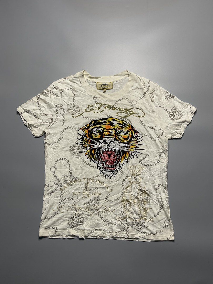 Ed Hardy (Category: Activewear) located in Pagadian. Submitted by thrift.wrld (Listing ID 1463708604, Image 1). Description: WTS! ⚡ Ed Hardy⚡ Size/Dimensions: 23 by 29 Condition: Excellent | 9.8/10 Color rate ( Sobrang solid nito sa personal) 🏷️ Price: 500 + sf 📍 Loc: Pagadian City, Zamboanga Del Sur 💬 Drop a message for more details! .