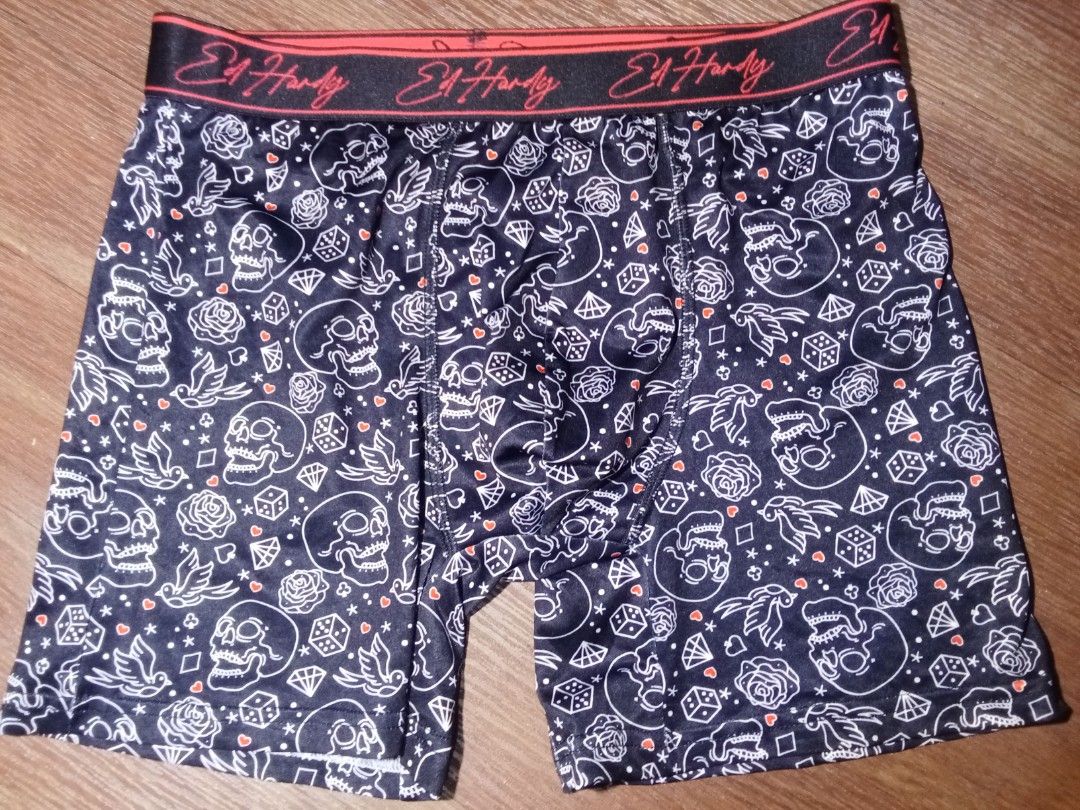 Ed Hardy Boxer Briefs - Multiple Designs Available (Category: Underwear) located in Makati City. Submitted by kuysman (Listing ID 1463639175, Image 3). Description: only sensible questions are y actual measurement 28 x 12" (stretchable) 10 left 300 each.