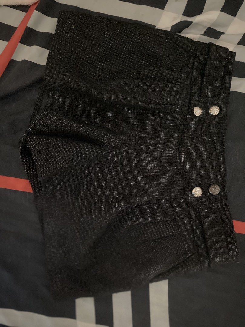 Egoist Black Shorts (Category: Shorts) located in Manila. Submitted by f.ouria (Listing ID 1463632281, Image 2). Description: .
