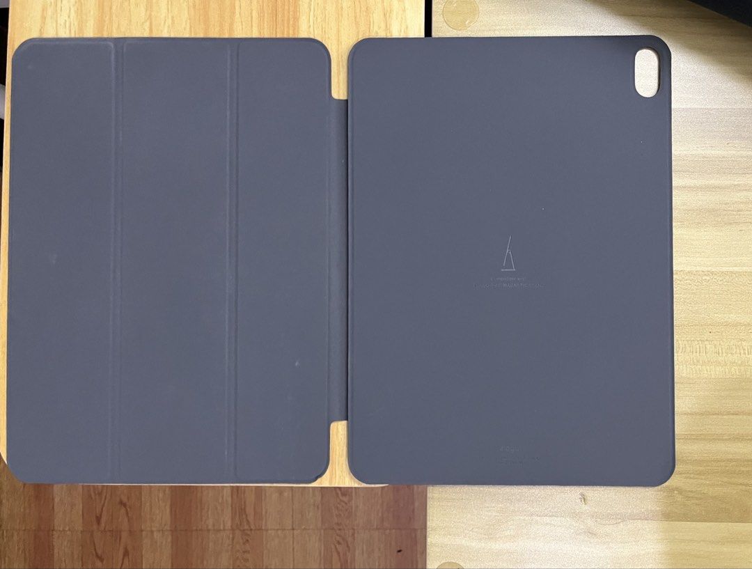 Elago iPad Air 10.9” Magnetic Folio (Category: Cases & Sleeves) located in General Mariano Alvarez. Submitted by mysticalcloud (Listing ID 1463737292, Image 3). Description: Elago Powerful Magnetic Folio Case Compatible for iPad Air 11(M4, M3, M2), 5th, 4th / Pro 11(1st) UNLIKE OTHER GENERIC CASES THAT are mass produced, all of our cases are designed IN HOUSE FROM SCRATCH. From a concept, all the way to a finished product, every aspect of creatin