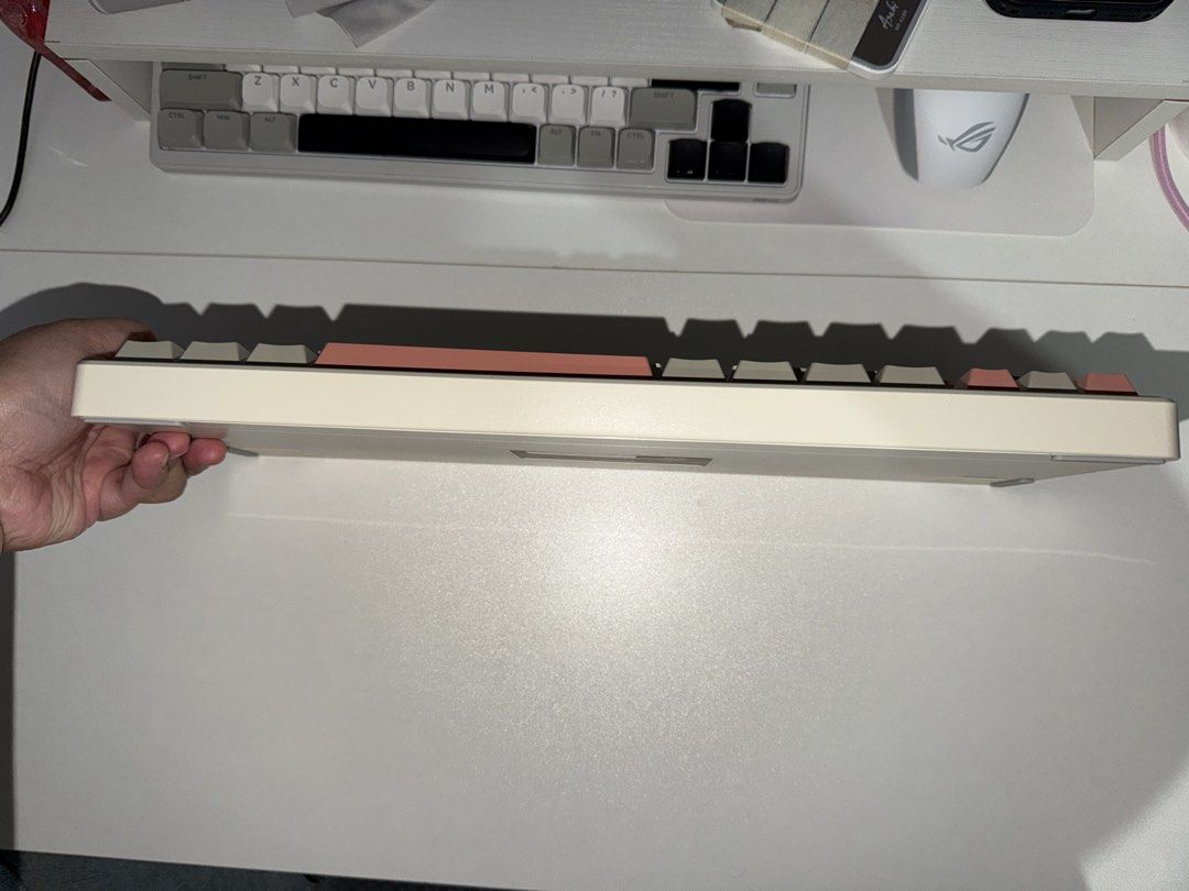Elecfox Linky87 Pro (Category: Computer Keyboard) located in Silang. Submitted by prelovedbyhannah19 (Listing ID 1463606323, Image 2). Description: Hasn’t been used after being modified. Comes complete (with box, cable, etc.) Video can be sent upon request RFS: Decluttering.