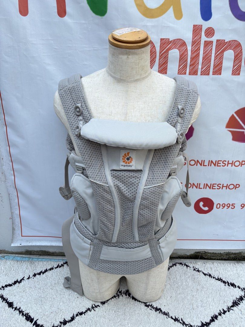 Ergobaby Omni Breeze Soft flex carrier (Category: Carriers & Slings) located in Manila. Submitted by avalanchesonlineshopmainacount (Listing ID 1463647767, Image 2). Description: .