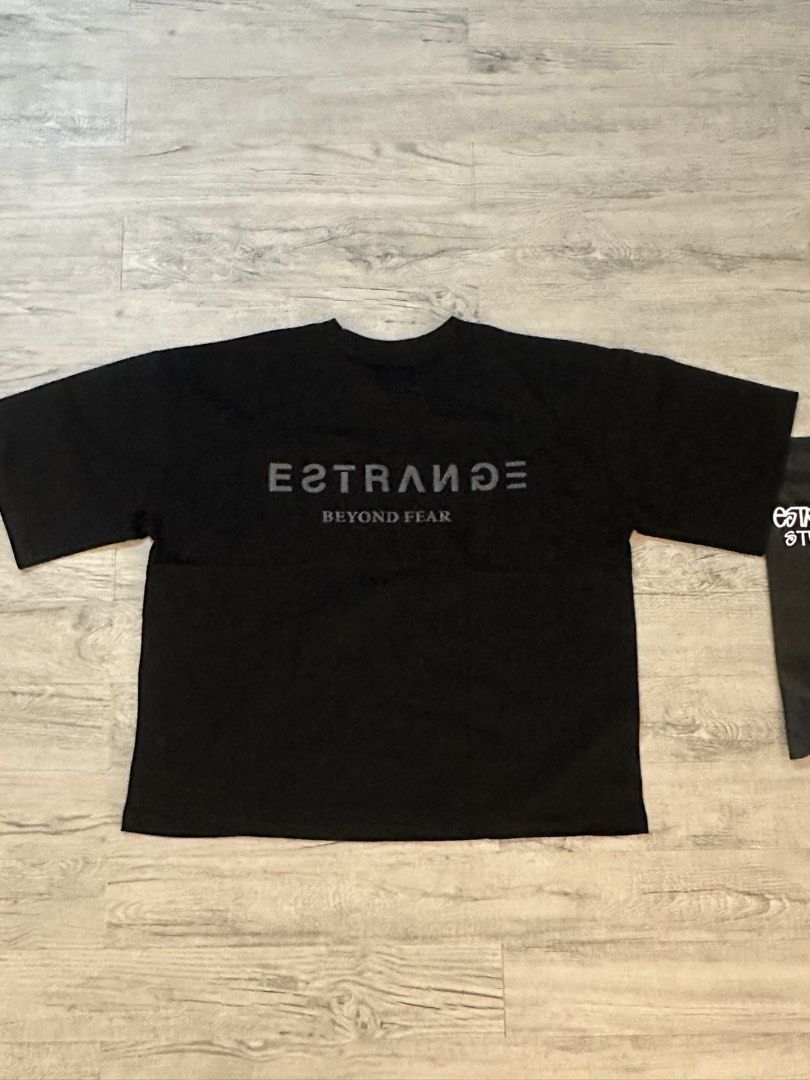 Estrange Boxy fit shirt (Category: Tshirts & Polo Shirts ) located in Manila. Submitted by wornbyflo (Listing ID 1463679054, Image 2). Description: .