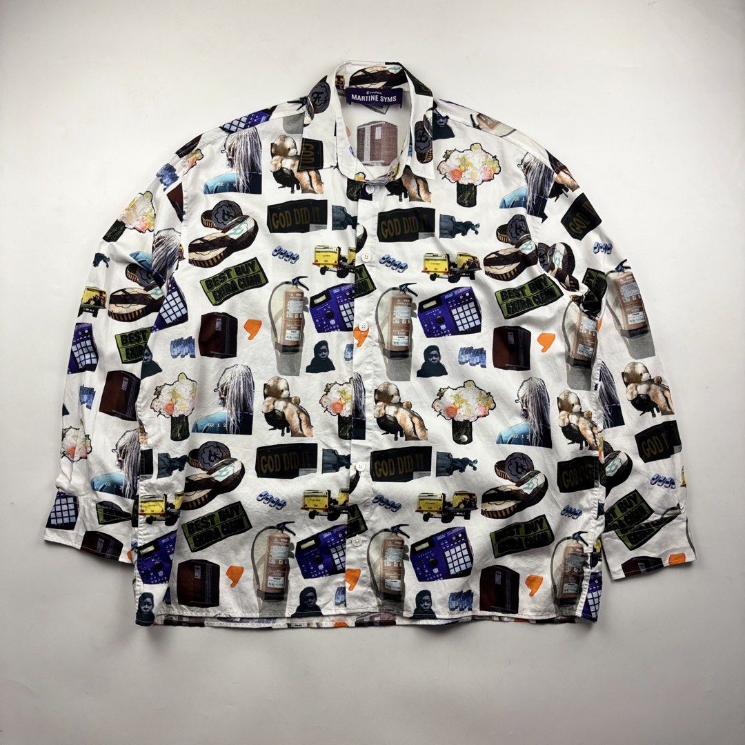 Etudes - Martine Syms Oversized Printed Shirt (Category: Tshirts & Polo Shirts ) located in Makati City. Submitted by ragrepository (Listing ID 1463679987, Image 1). Description: Etudes Martine Syms Oversized Printed Shirt Tagged as 50 Length- 30” Pit to pit- 28” Sleeves- 23.5” Shoulder-22” Condition- 9.5/10 Flaw- None .