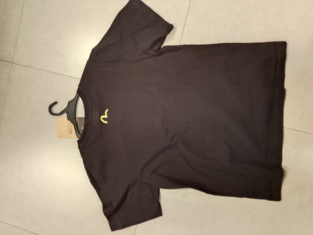 Evisu shirt (Category: Announcements) located in Cavite. Submitted by unlimited.caps (Listing ID 1463621224, Image 2). Description: .