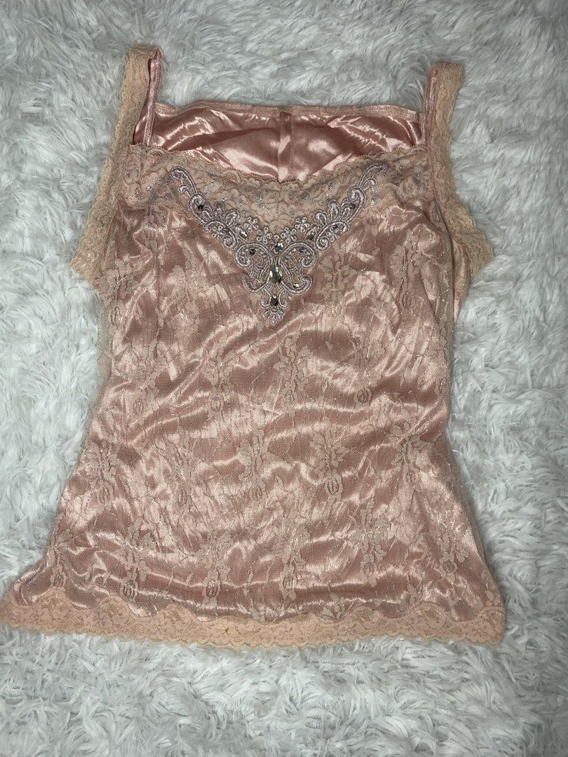 fairycore set pink vintage (Category: Sets or Coordinates) located in Toboso. Submitted by che.3zka (Listing ID 1463692236, Image 3). Description: - top size medium - skirt 24-26 waisine | length 25 - no issues.