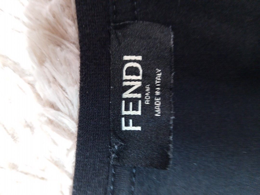 Fendi (Category: Activewear) located in Manila. Submitted by aeronroy4577085 (Listing ID 1463626744, Image 3). Description: .