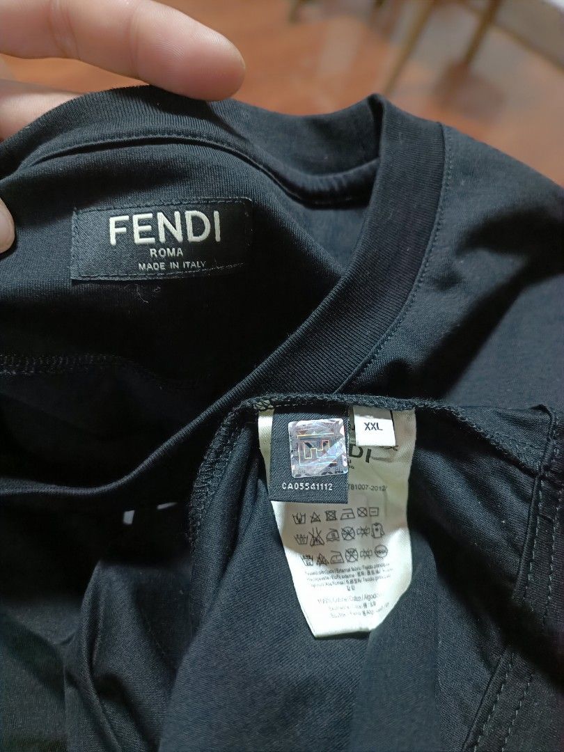 Fendi roma t shirt (Category: Activewear) located in Cadiz. Submitted by jhasspher1987_ (Listing ID 1463687466, Image 3). Description: fendi t shirt excellent condition size xxl on tag dimes w22. L28 color rate 9/10 no issue pm negros occidental cadiz city.
