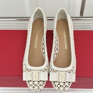 (Category: ) located in . Submitted by pshoppers. (Listing ID 1463643963, Image 1). Description: .