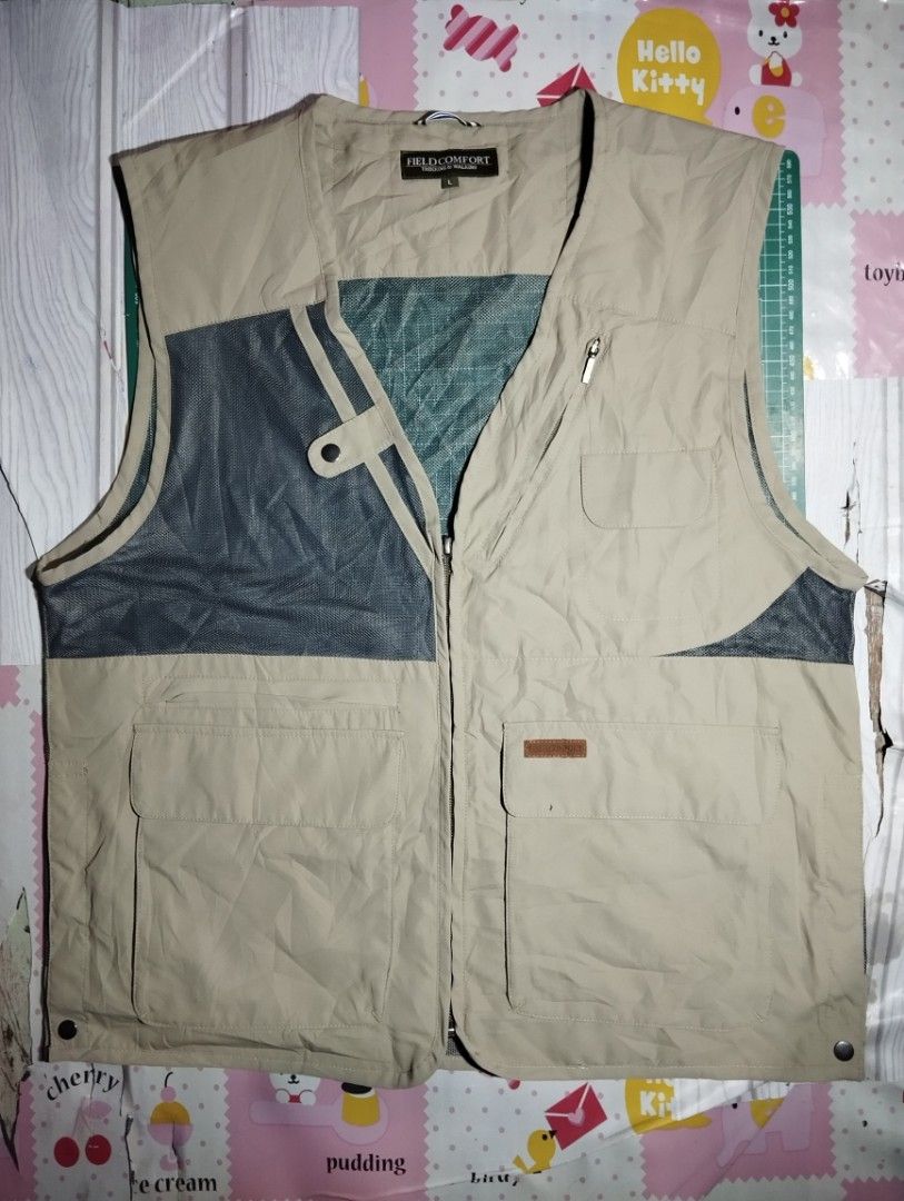 Field Comfort Cargo Vest (Category: Vests) located in Makati City. Submitted by christhrift10 (Listing ID 1463609759, Image 1). Description: Field Comfort Cargo Vest Large ona tag 22x25.5 Excellent condition P400+sf Loc.Olympia, Makati Pick-up or delivery Gcash ready if J&T.