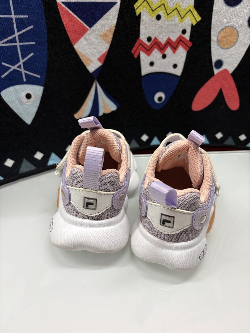 Fila sneakers (Category: Babies & Kids Fashion) located in Manila. Submitted by urbanwear (Listing ID 1463683443, Image 2). Description: Size 6.