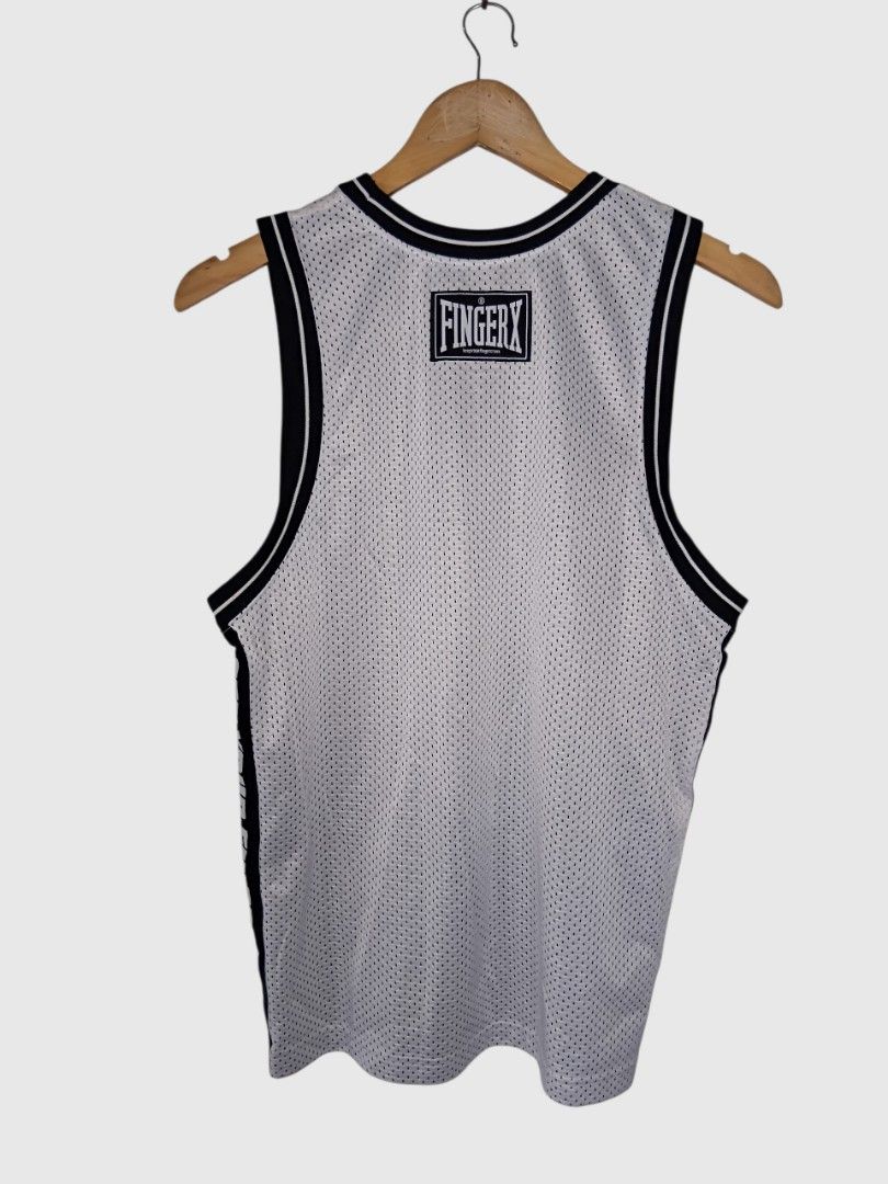 Fingercroxx jersey (Category: Tshirts & Polo Shirts ) located in Malasiqui. Submitted by v.hype (Listing ID 1463591527, Image 2). Description: Fingercroxx jersey size : small dimension: 19w 26.5L excellent condition price : 1000 pesos + ship.