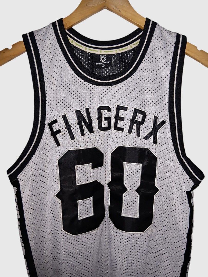 Fingercroxx jersey (Category: Tshirts & Polo Shirts ) located in Malasiqui. Submitted by v.hype (Listing ID 1463591527, Image 3). Description: Fingercroxx jersey size : small dimension: 19w 26.5L excellent condition price : 1000 pesos + ship.