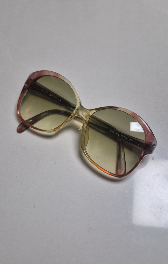 For Sale: Marwitz Acetate Sunglasses (Category: Sunglasses & Eyewear) located in Pasig City. Submitted by radcuratesclothing2026 (Listing ID 1463700342, Image 1). Description: 🌺 For Sale 🌺 Marwitz Acetate Sunglasses •German Made Frame •Gradient Green Tint(No Grade) •Size 52mm •Comes with a pouch •P1,300 •Pasig #RadCuratesClothing.
