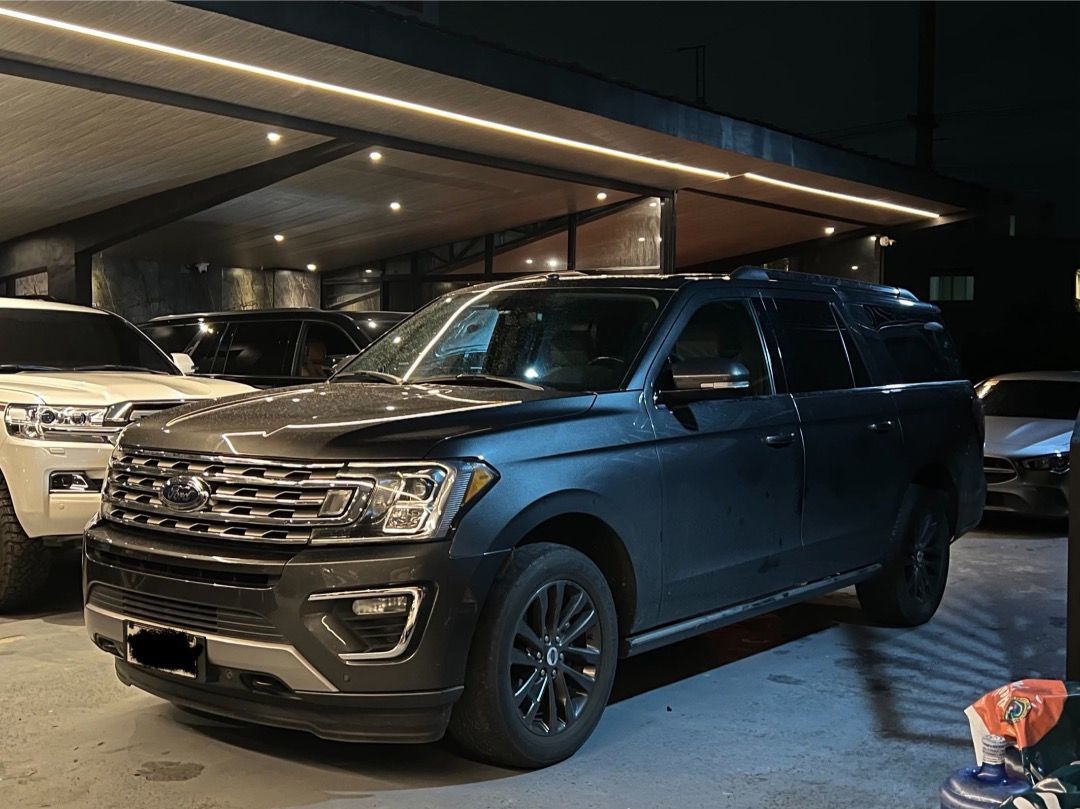 Ford Everest (Category: Used Cars) located in Caloocan City. Submitted by valuevehiclehub (Listing ID 1463590917, Image 1). Description: 2019 FORD EXPEDITION 2019 4x4 980K 📲 0️⃣9️⃣9️⃣8️⃣2️⃣9️⃣6️⃣0️⃣6️⃣3️⃣8️⃣.